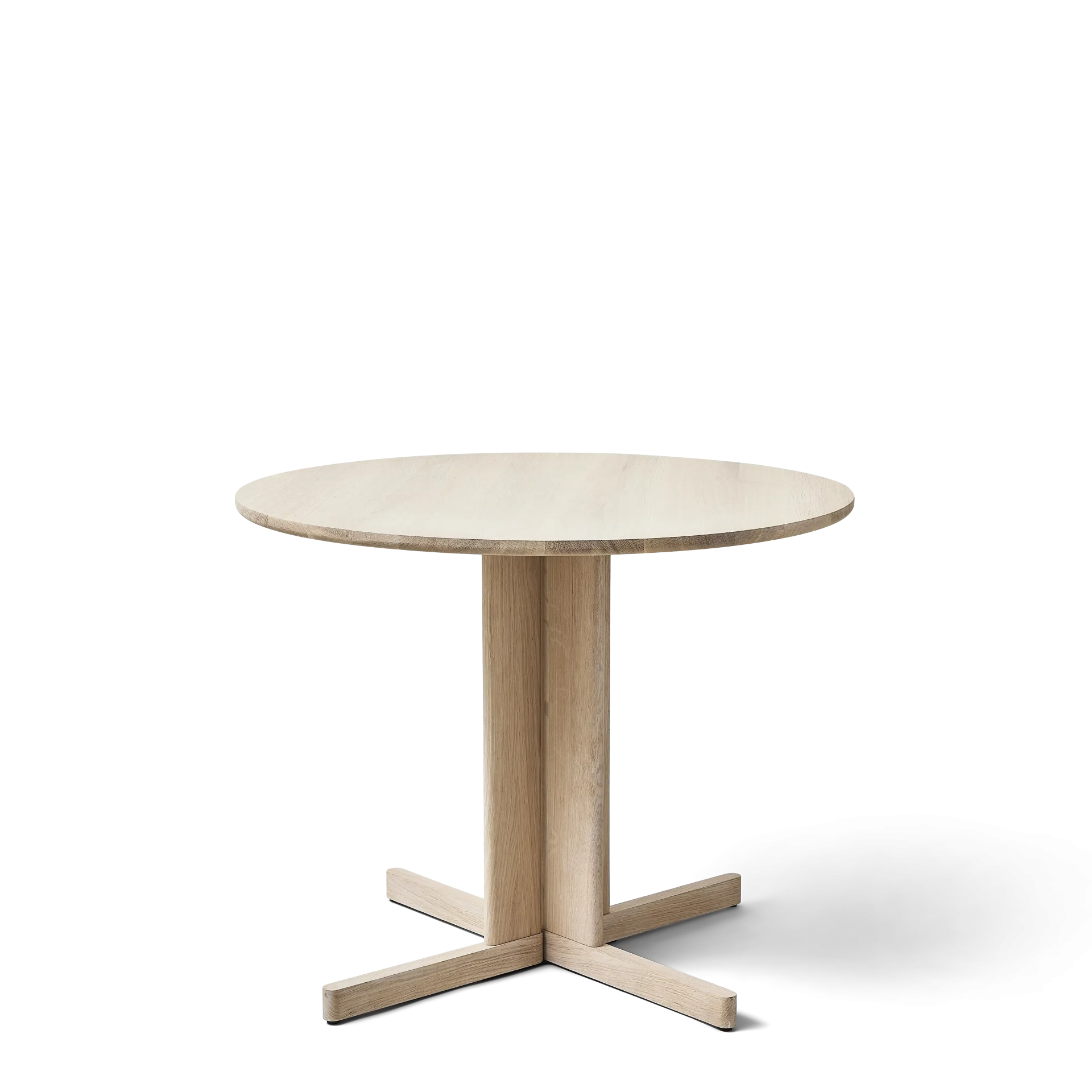 Trefoil Round Table Ø90, White Oak